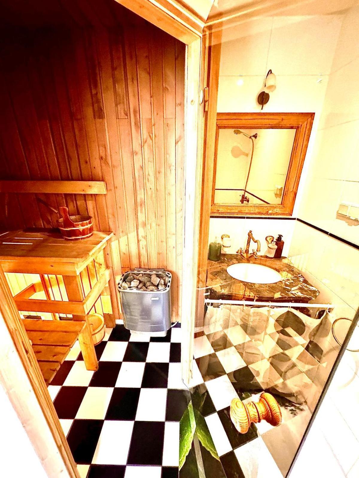 Medieval Unit With Sauna Lejlighed Tallinn Eksteriør billede
